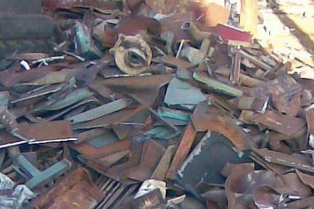 【隔断回收】温黄庄钢构房拆除回收厂家 二手废旧机械设备回收